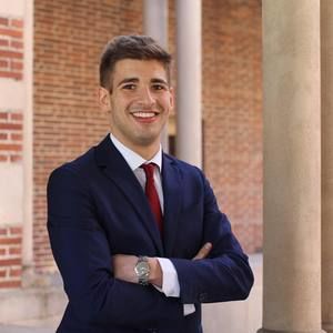 Meet your Posher, Dario